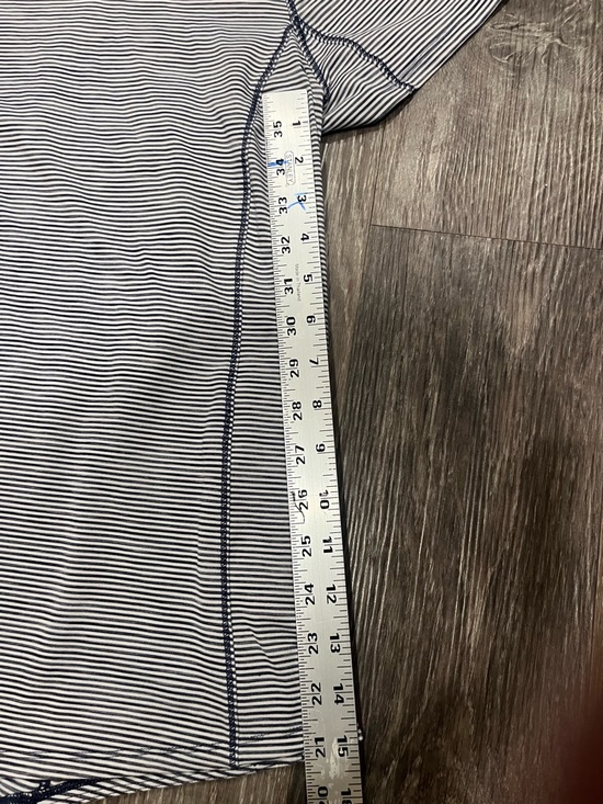 Duluth Trading Co Navy and White Striped Short Sleeve Tee - Picture 4 of 4